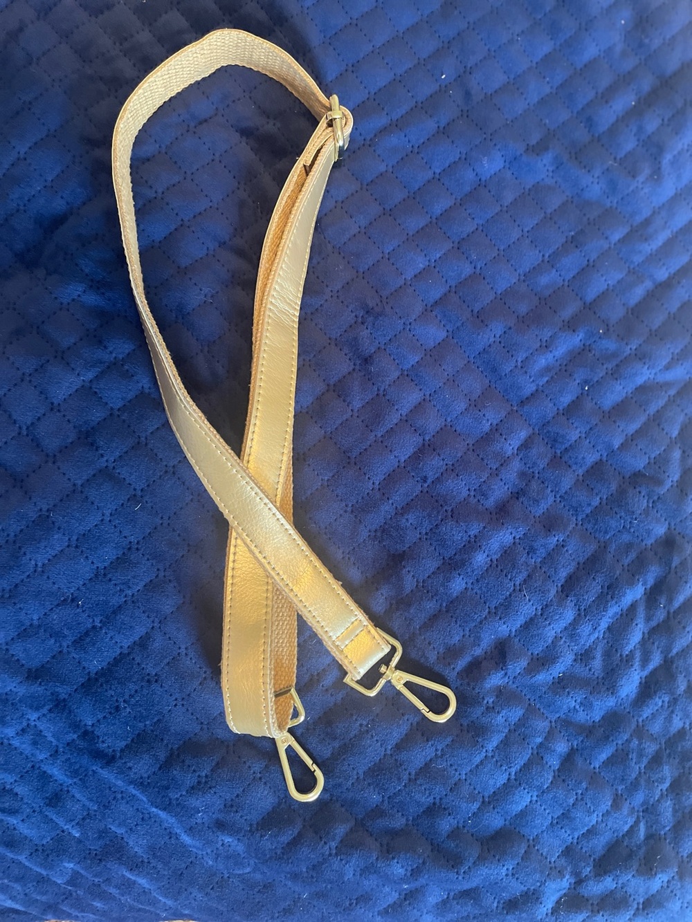 Gold Metallic Leather Tote Bag - Picture 9 of 11
